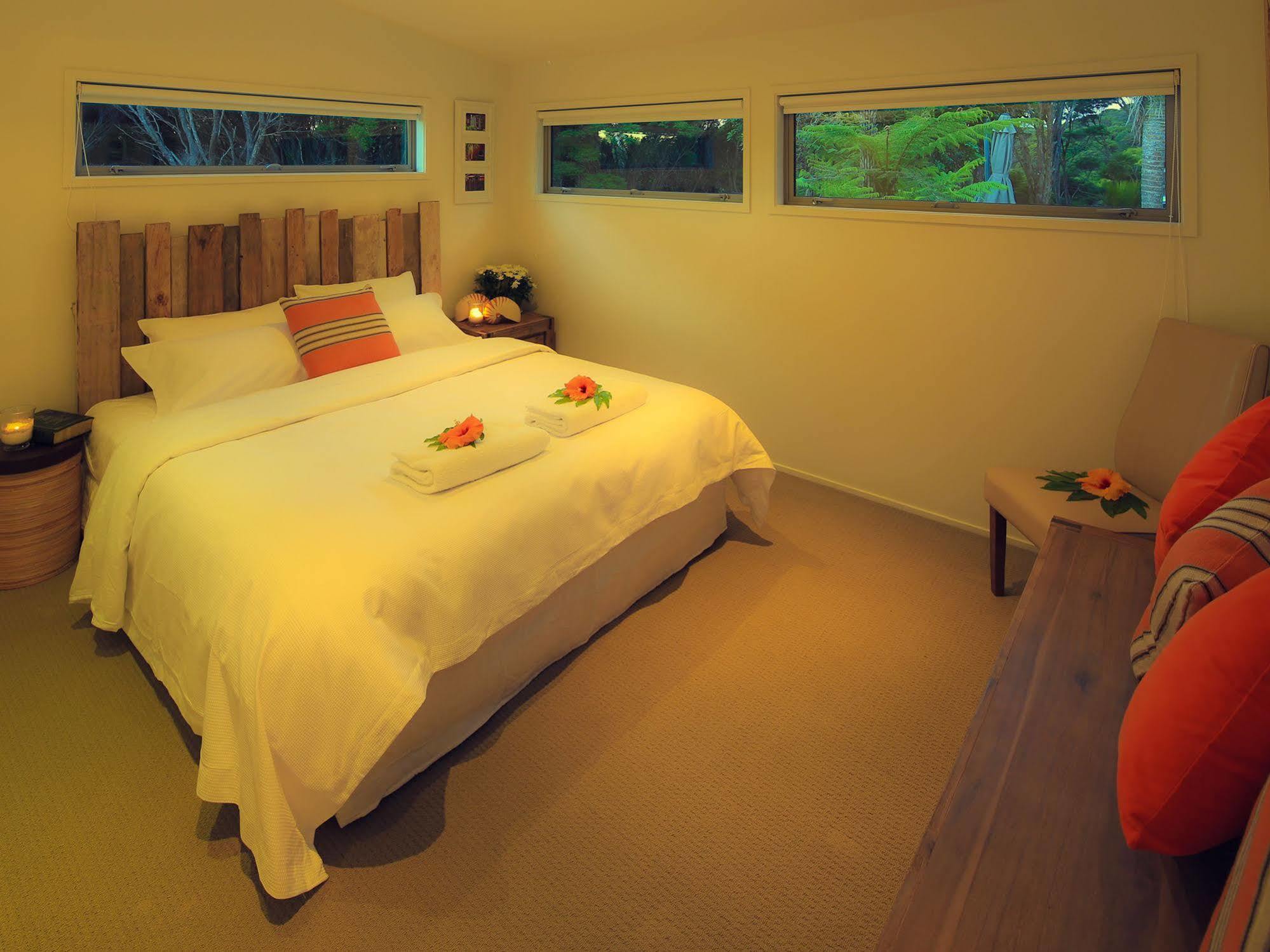 Koi Roc Waiheke Island Accommodation מראה חיצוני תמונה